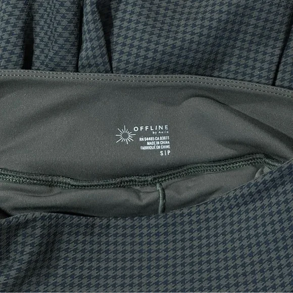 Offline by Aerie Plaid Pleated Mini Skirt Skort Size Small - Picture 3 of 3